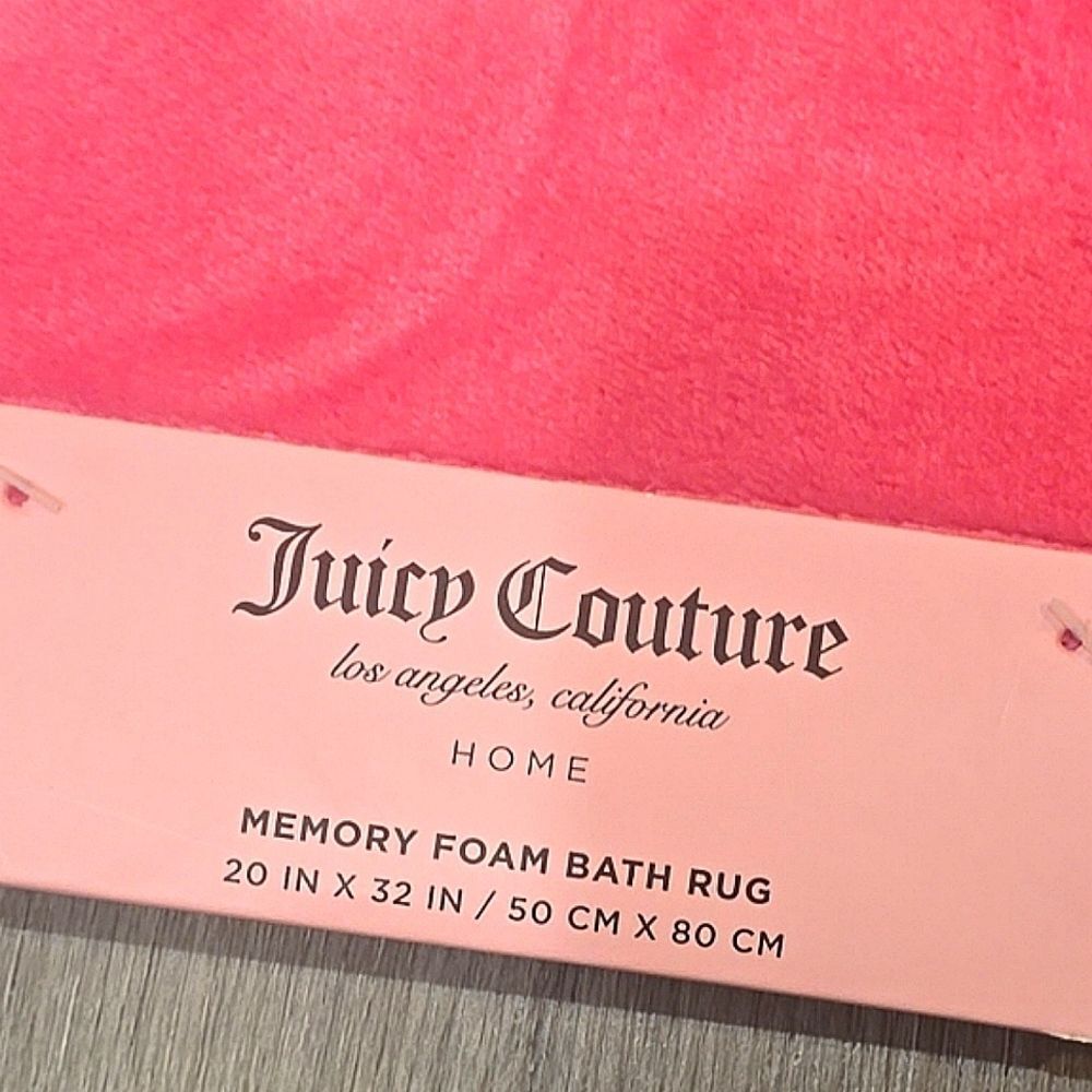 Juicy Couture Home Crown Across Logo Memory Foam Plush Bath Rug - Picture 5 of 6